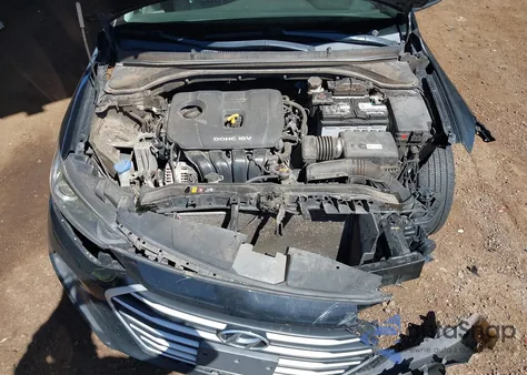 2018 Hyundai Elantra Se z USA, uszkodzony, nr VIN 5NPD74LF5JH277087